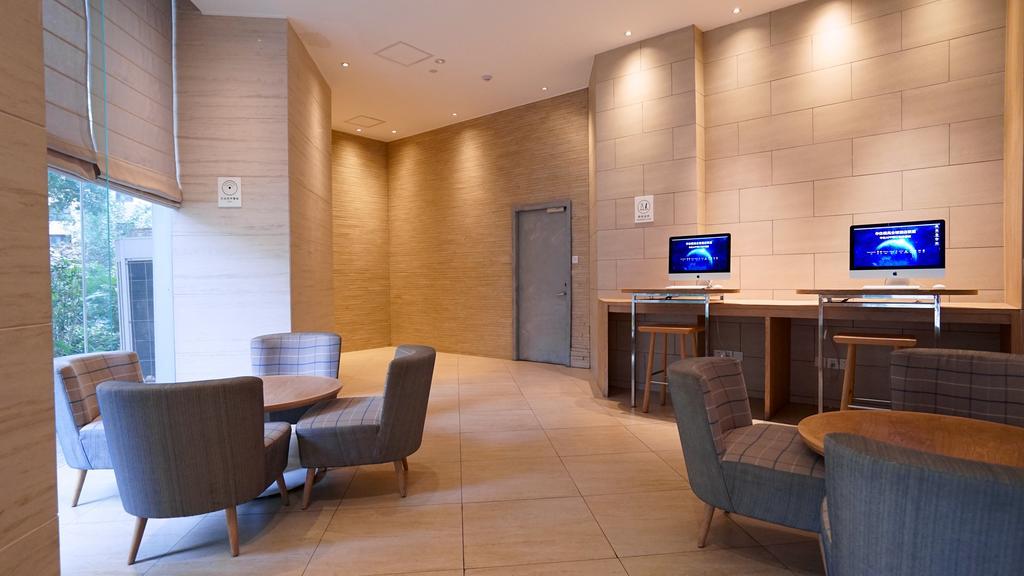 Ji Hotel Shanghai Railway Station West Tianmu Road Экстерьер фото