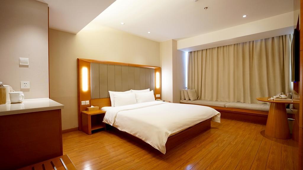 Ji Hotel Shanghai Railway Station West Tianmu Road Экстерьер фото